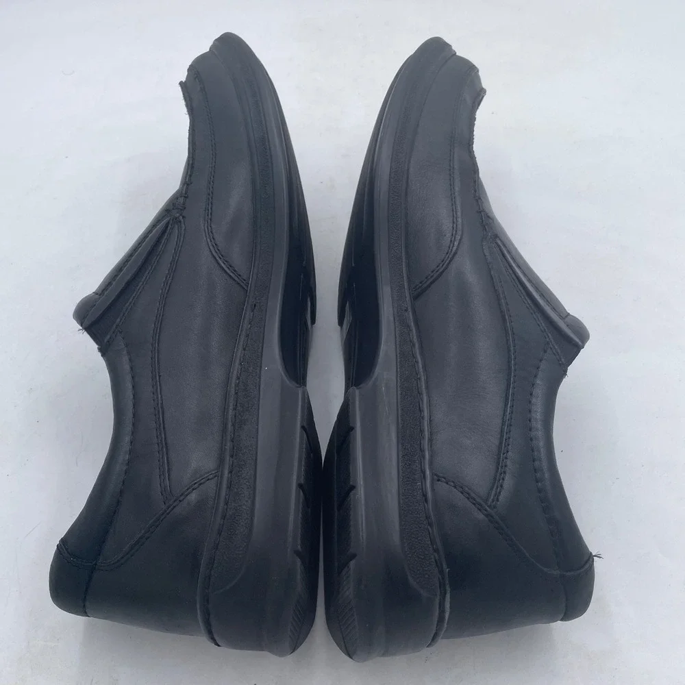 Clarks black leather